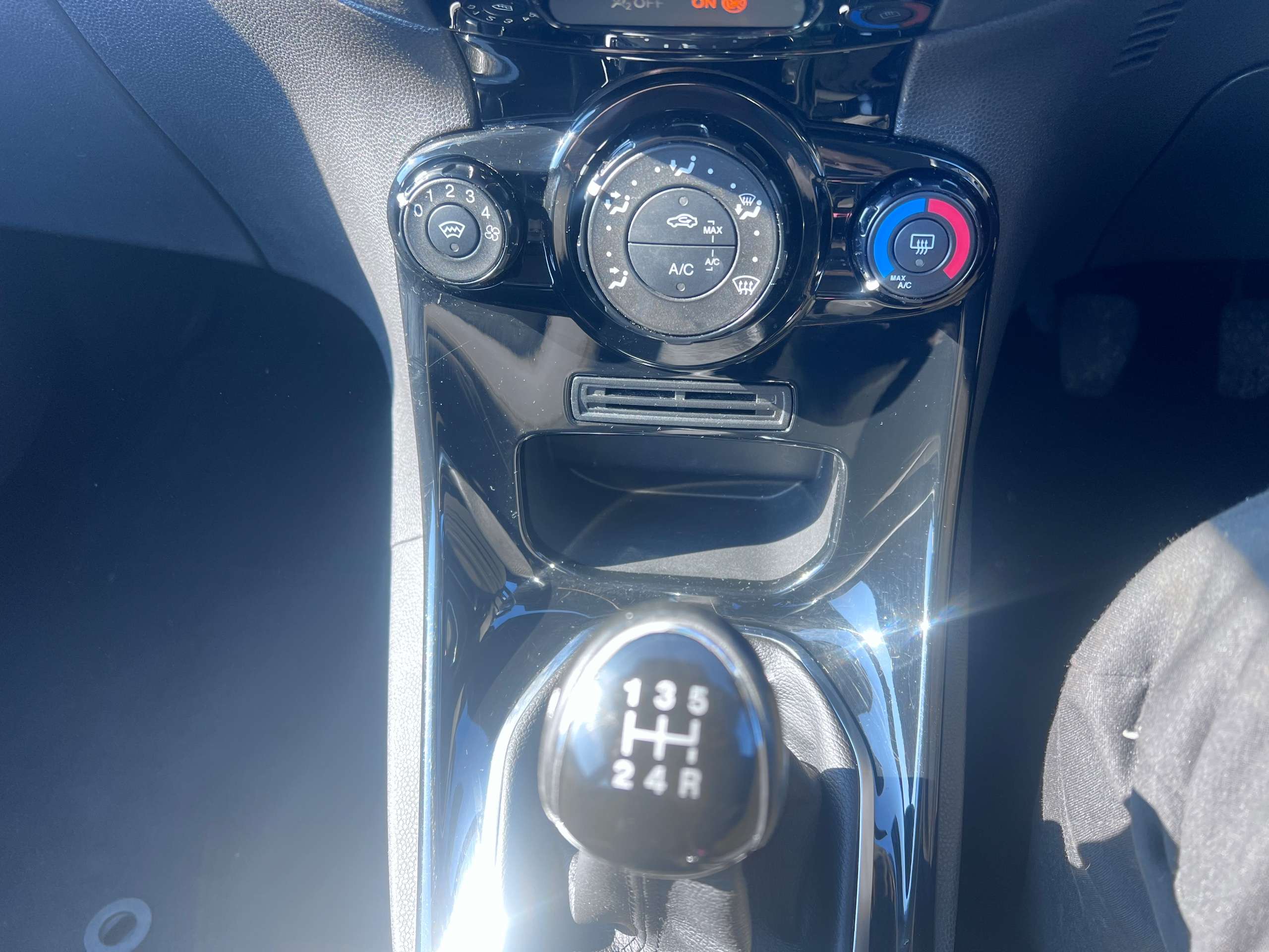 2016 FORD FIESTA 2016 FORD FIESTA