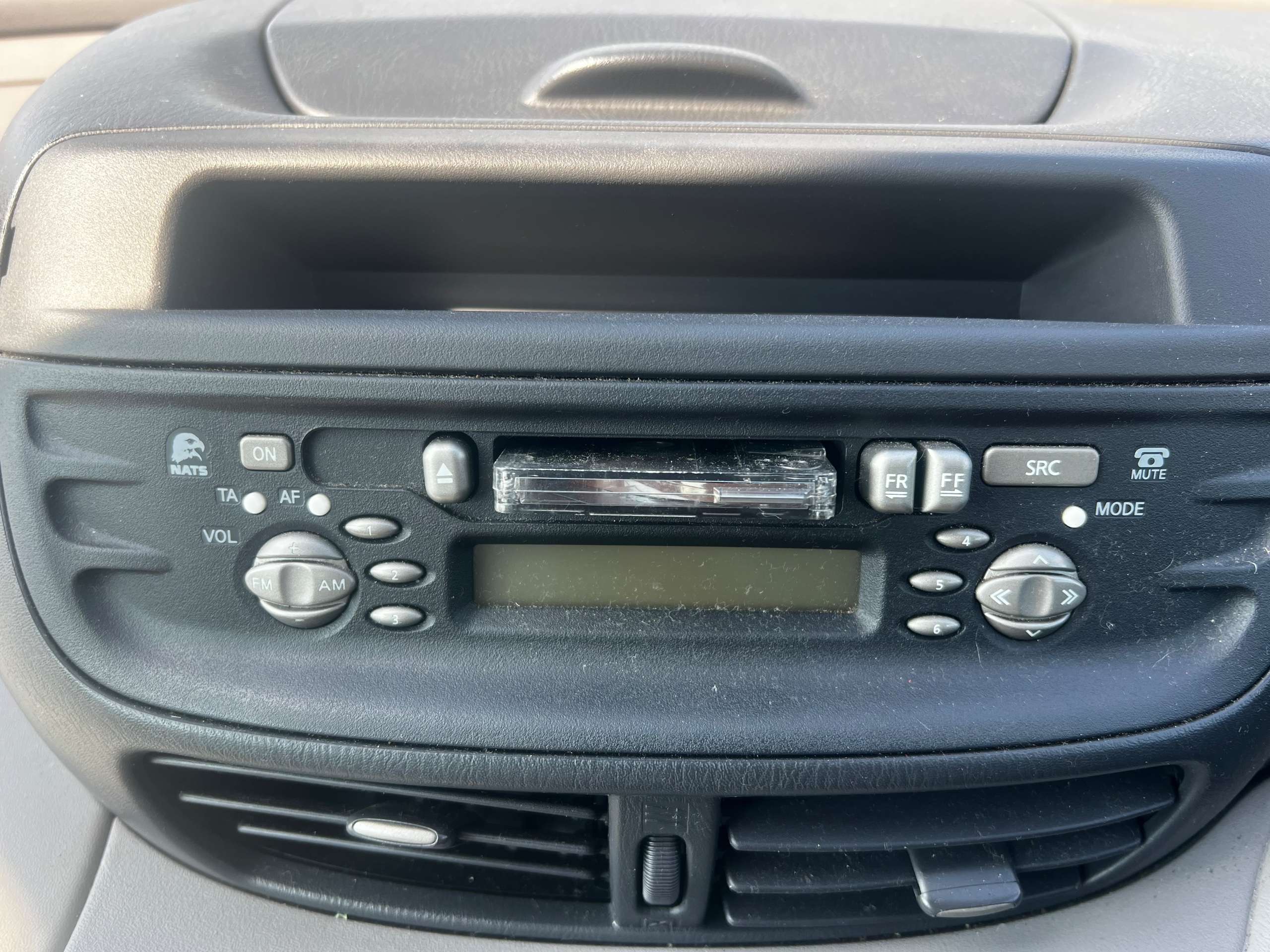 2003 NISSAN ALMERA TINO 2003 NISSAN ALMERA TINO