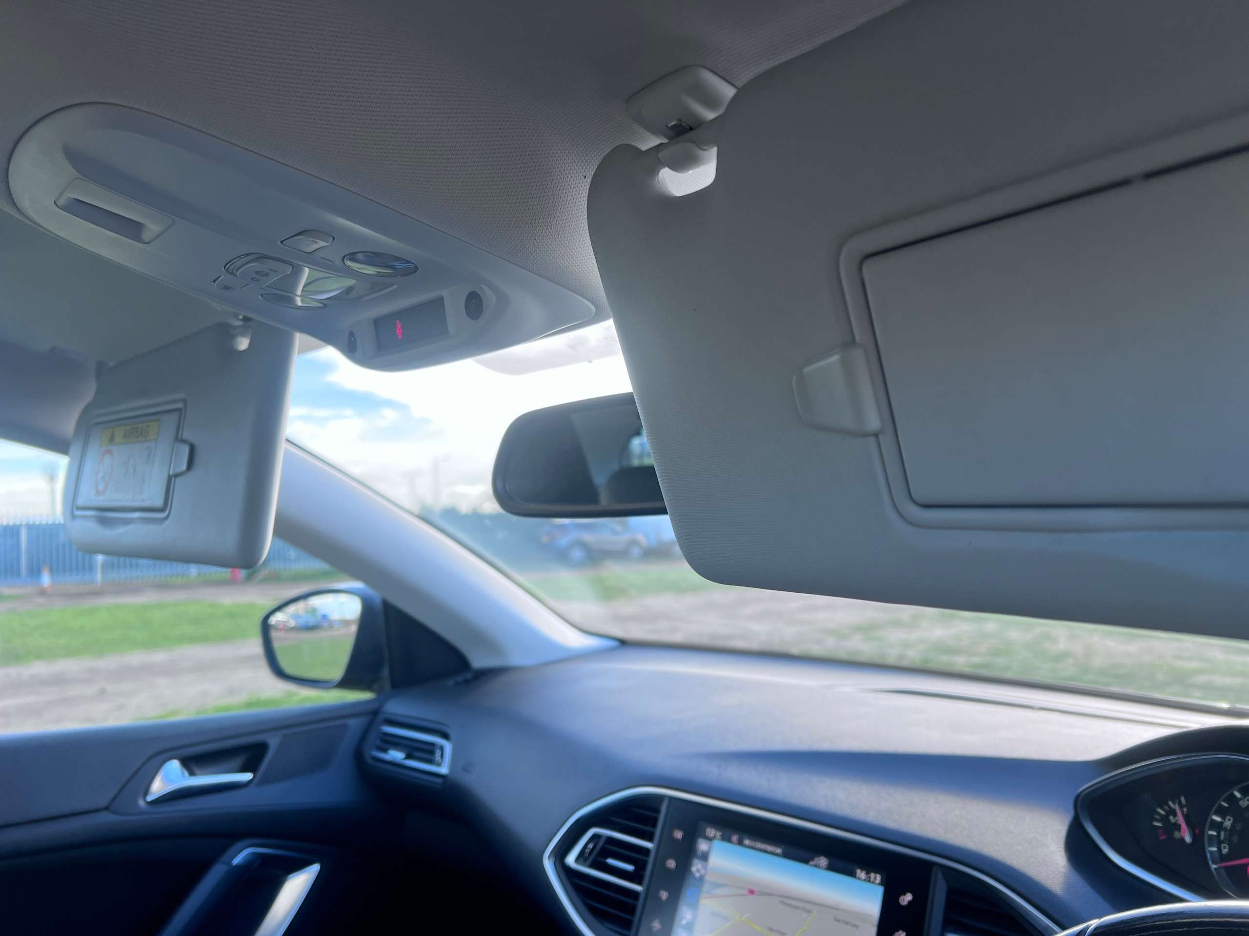 2014 PEUGEOT 308 2014 PEUGEOT 308