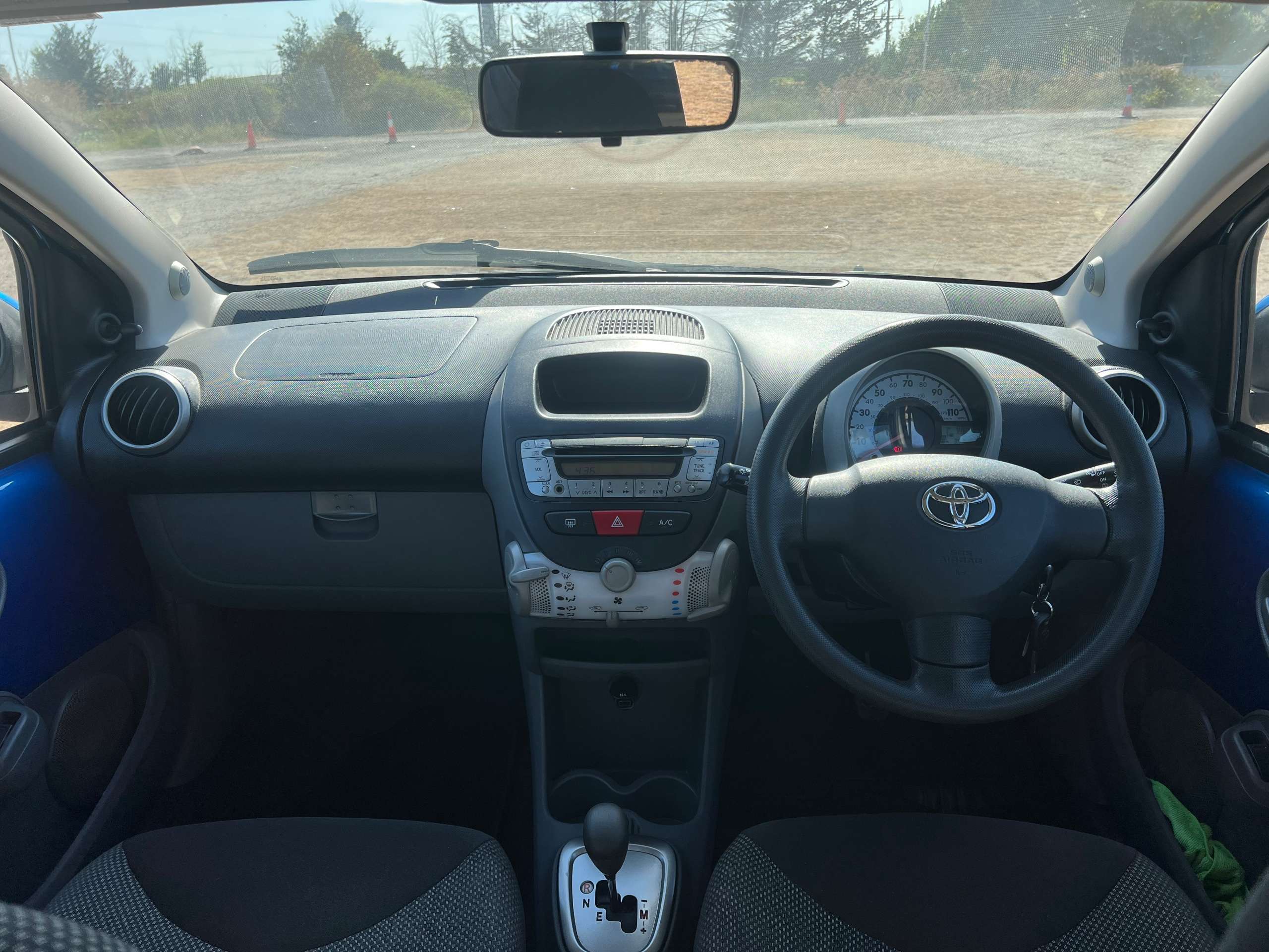 2011 TOYOTA AYGO 2011 TOYOTA AYGO