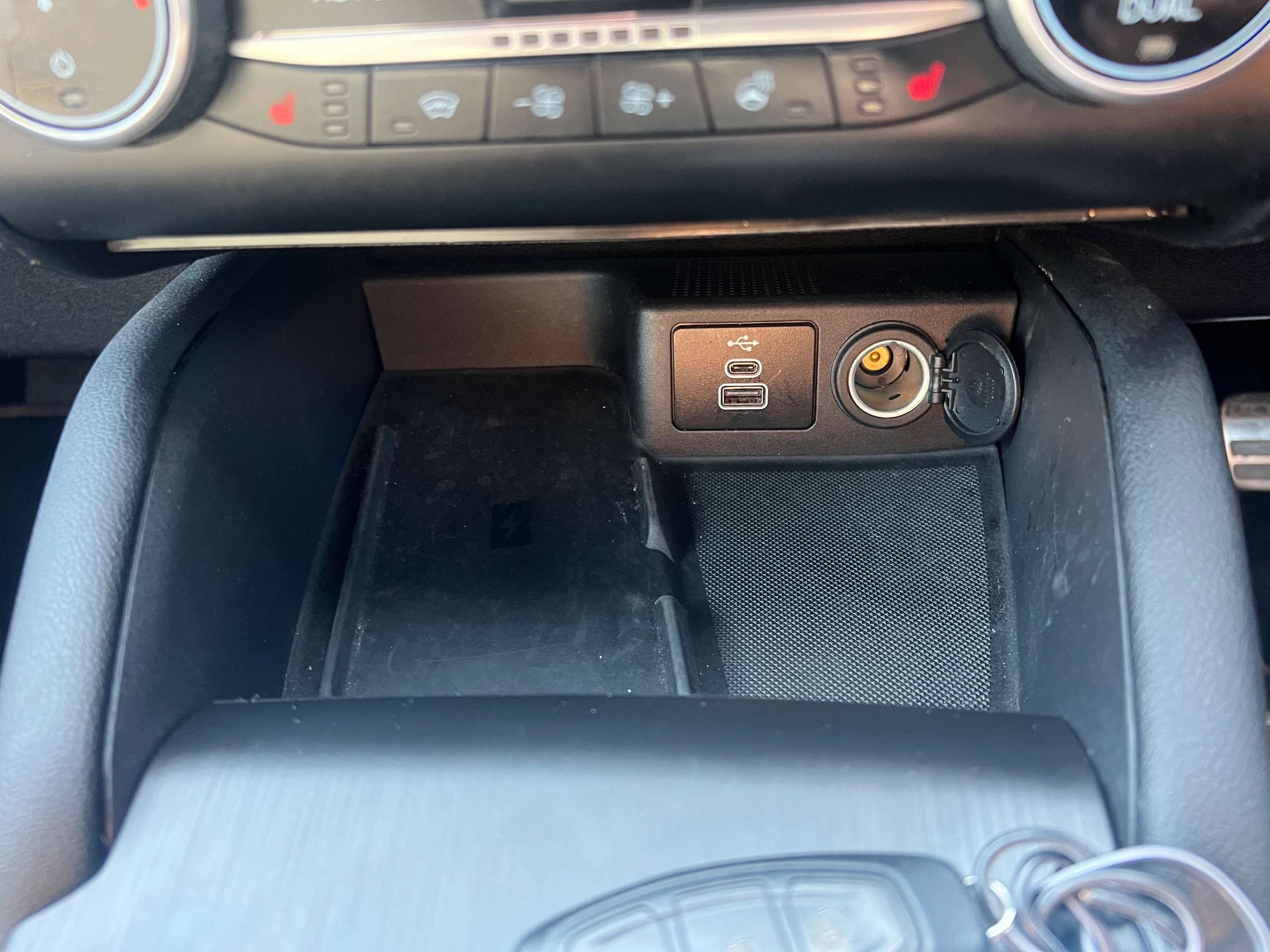 2024 FORD KUGA 2024 FORD KUGA