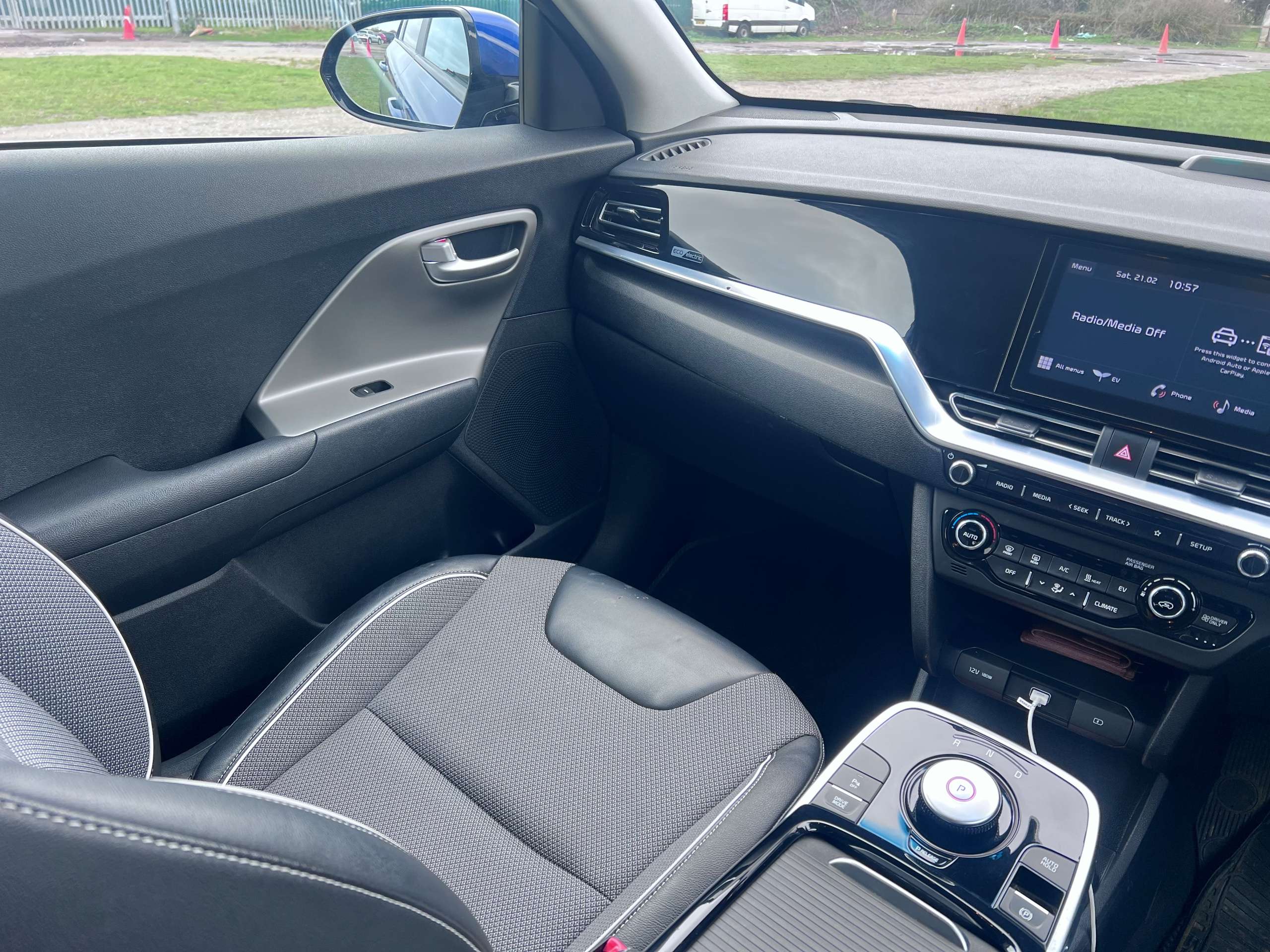 2022 KIA NIRO 2022 KIA NIRO