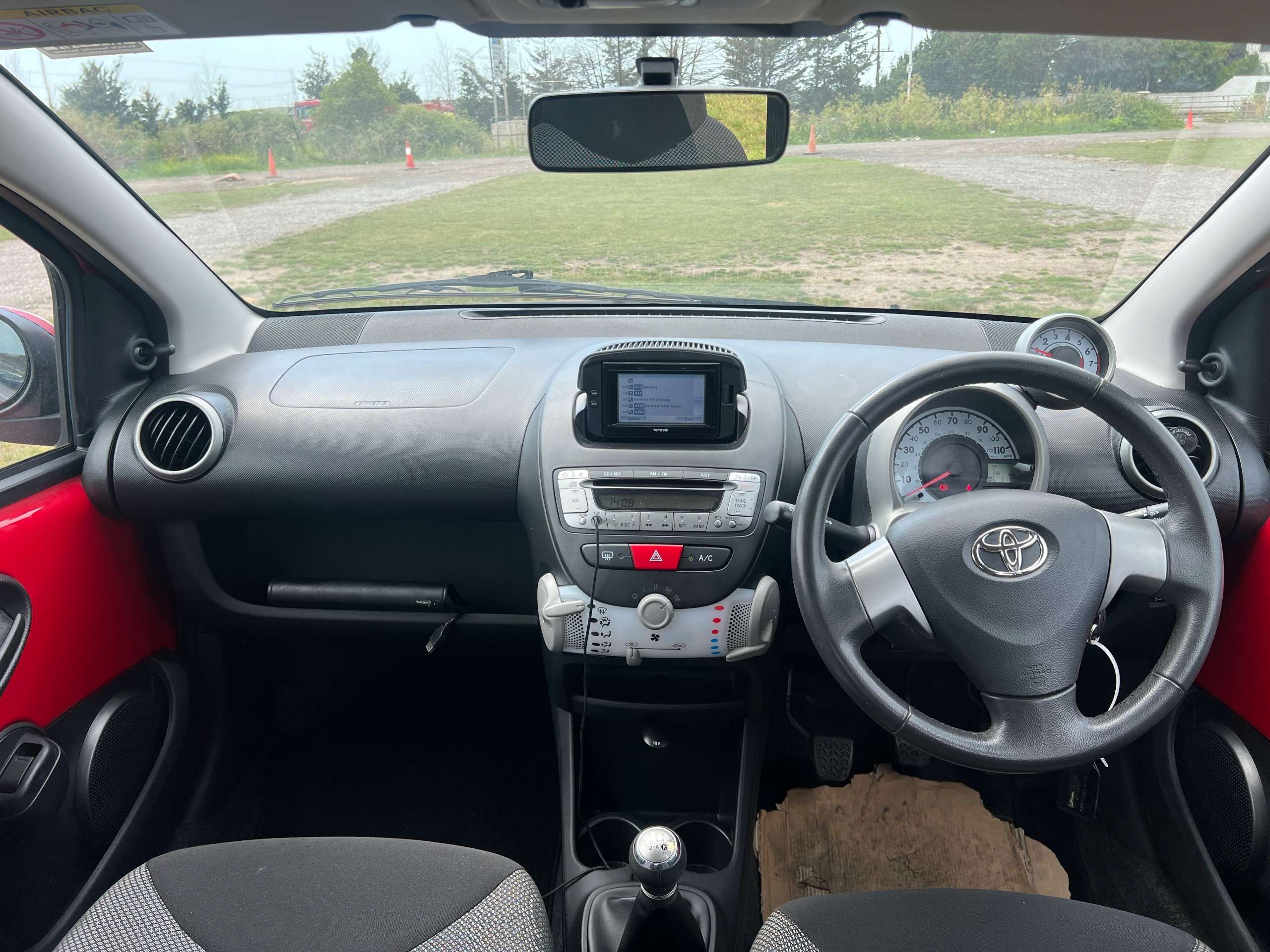 2014 TOYOTA AYGO 2014 TOYOTA AYGO