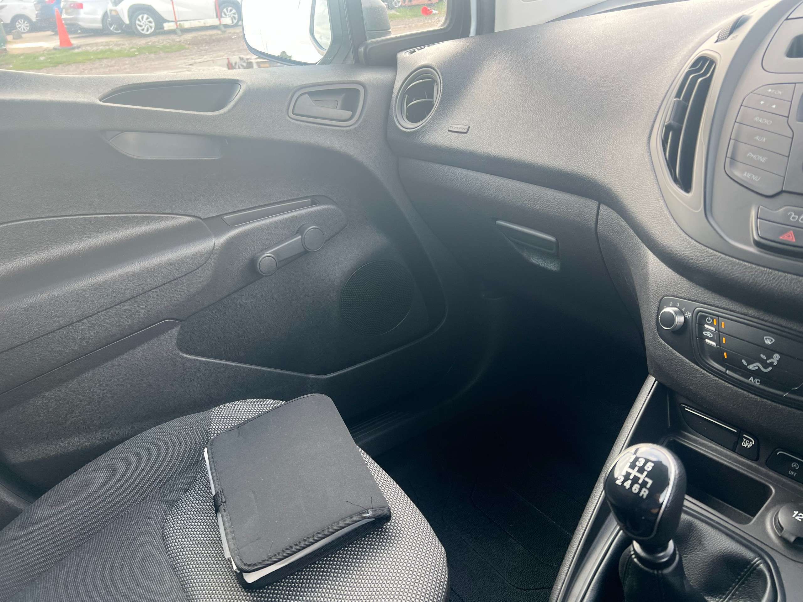 2020 FORD TRANSIT COURIER 2020 FORD TRANSIT COURIER