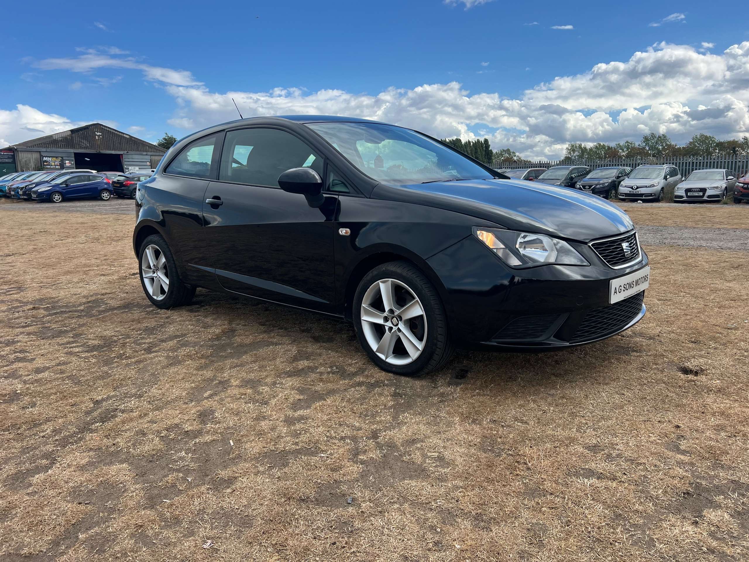 A 2017 SEAT IBIZA 1.2 TSI FR Sport Coupe 3dr Petrol Manual Euro 6 (110 ps) A 2017 SEAT IBIZA 1.2 TSI FR Sport Coupe 3dr Petrol Manual Euro 6 (110 ps)