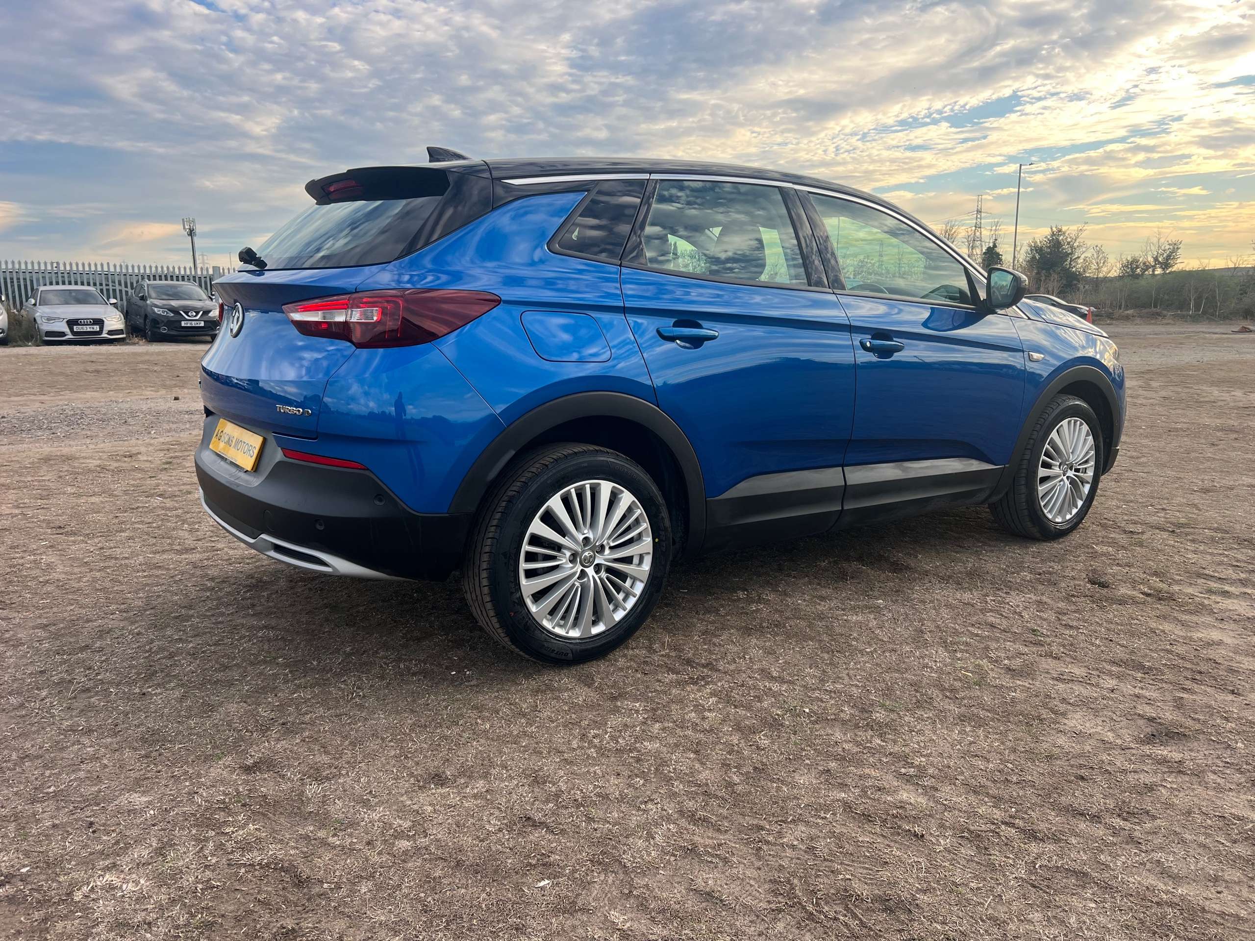 A 2019 VAUXHALL GRANDLAND X 1.5 Turbo D BlueInjection Sport Nav SUV 5dr Diesel Auto Euro 6 (s/s) (130 ps) A 2019 VAUXHALL GRANDLAND X 1.5 Turbo D BlueInjection Sport Nav SUV 5dr Diesel Auto Euro 6 (s/s) (130 ps)