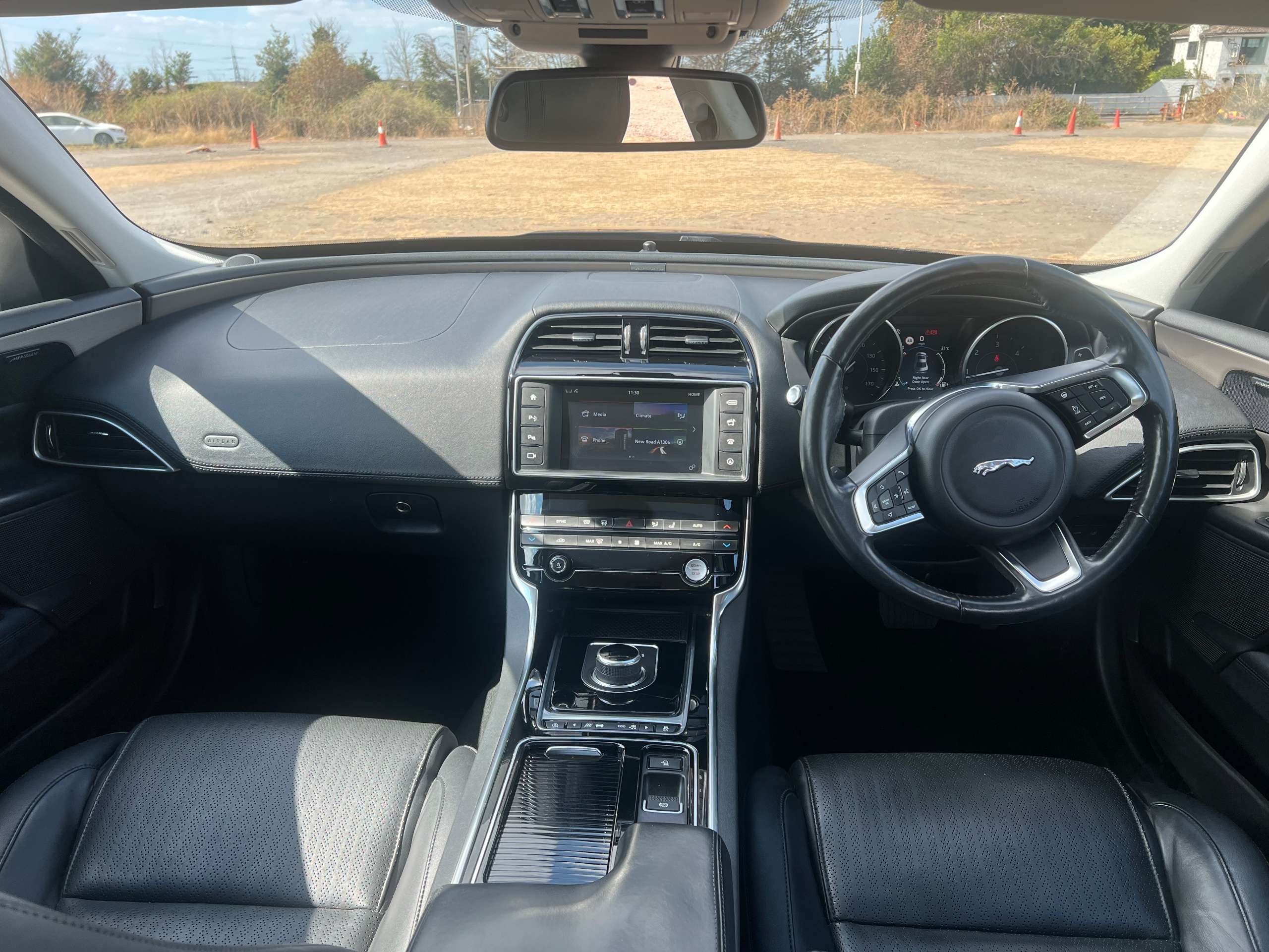 2017 JAGUAR XE 2017 JAGUAR XE