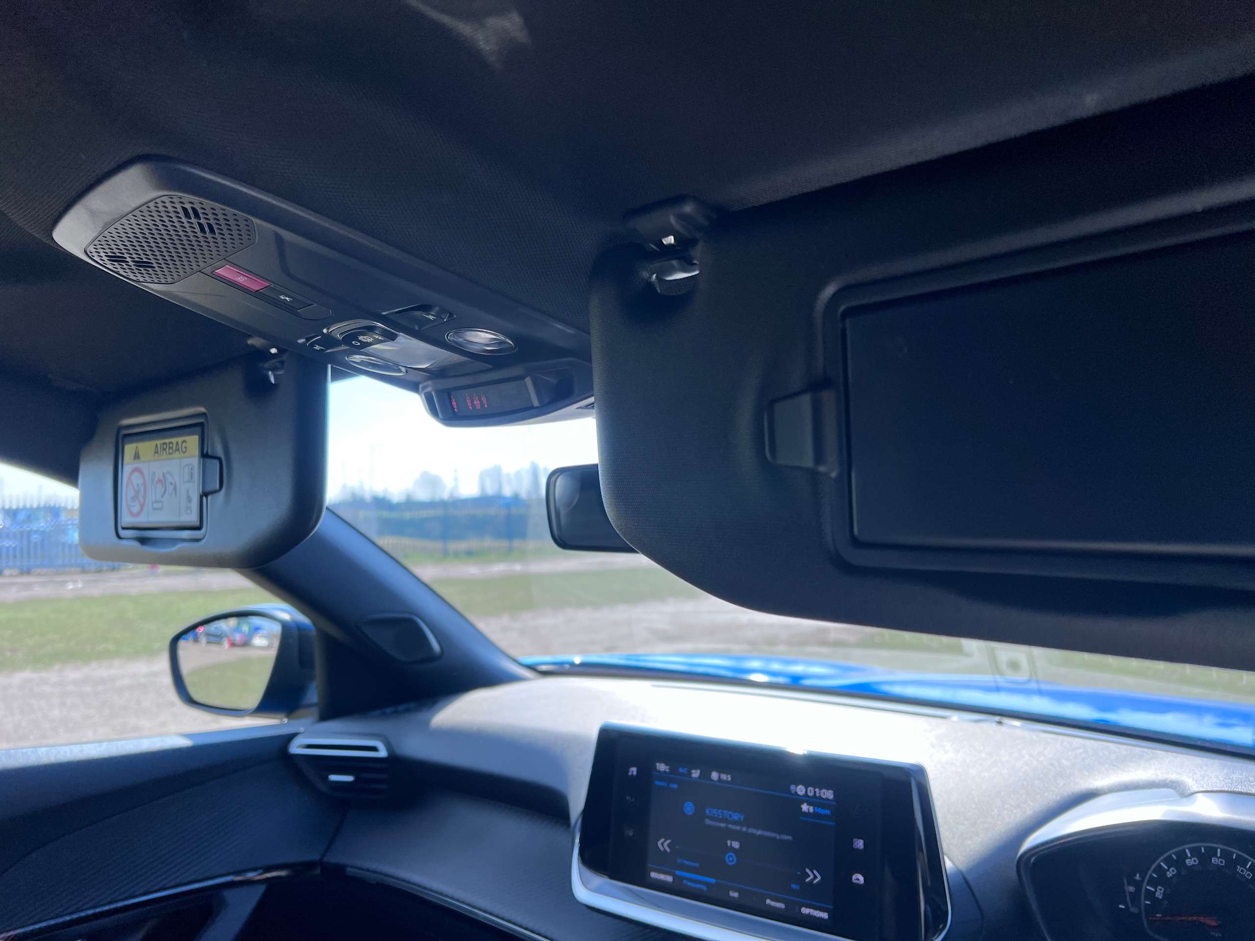 2023 PEUGEOT 2008 2023 PEUGEOT 2008