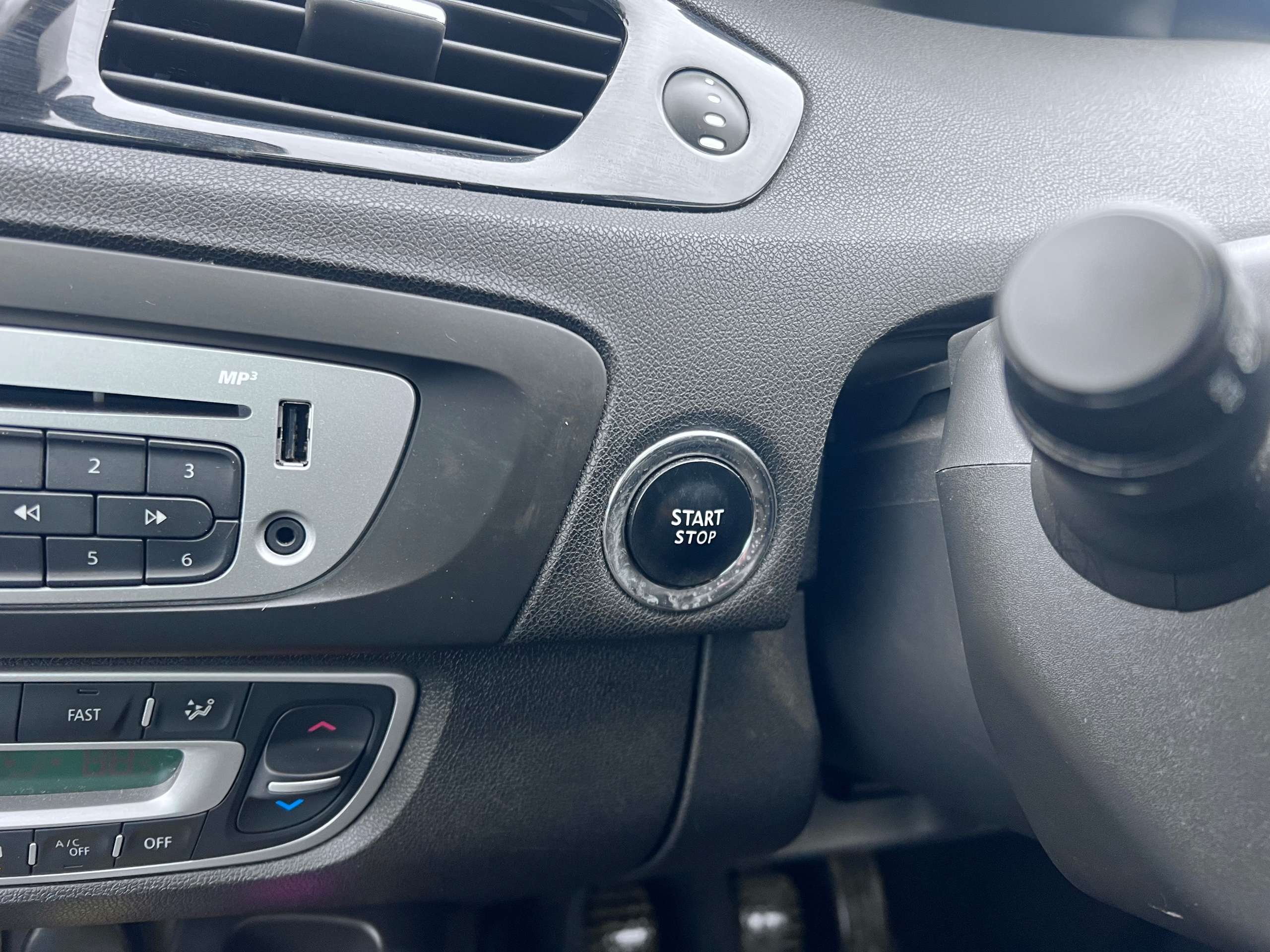 2016 RENAULT SCENIC 2016 RENAULT SCENIC