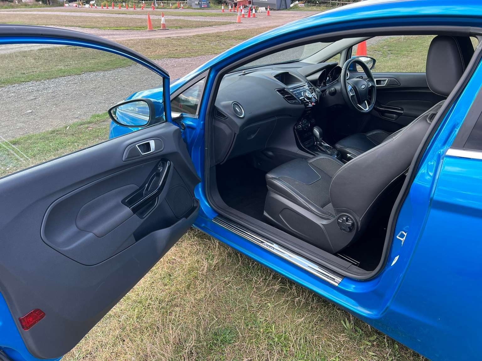 2015 FORD FIESTA 2015 FORD FIESTA