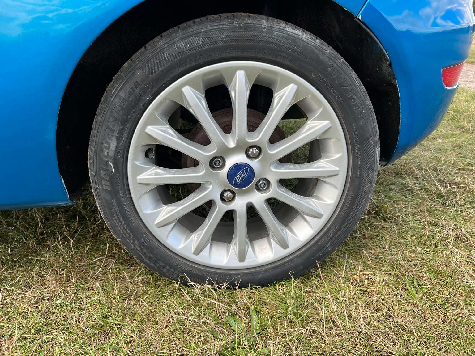 2015 FORD FIESTA 2015 FORD FIESTA