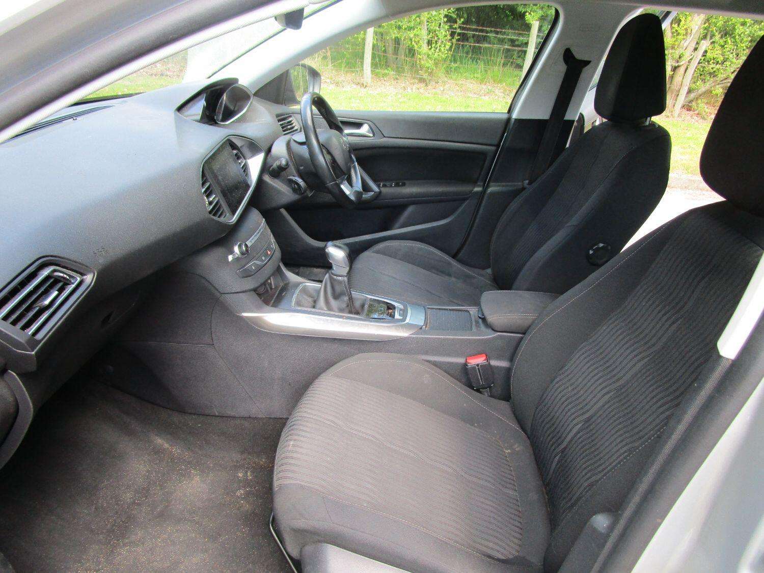 2014 PEUGEOT 308 2014 PEUGEOT 308