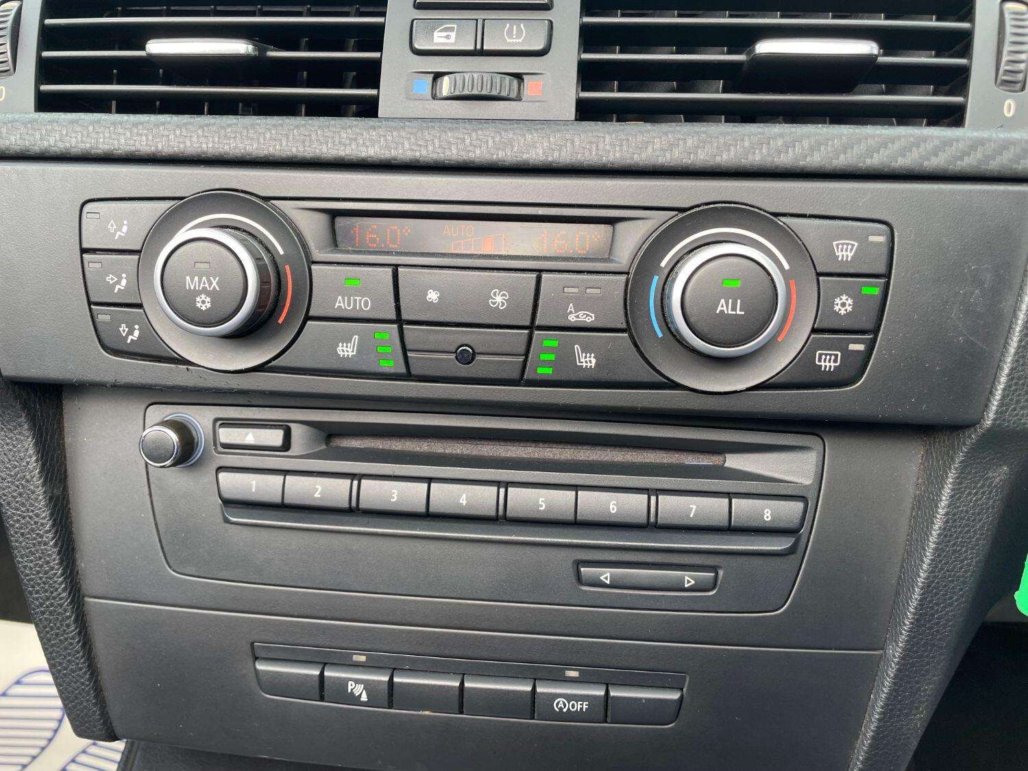 2011 BMW 3 SERIES 2011 BMW 3 SERIES