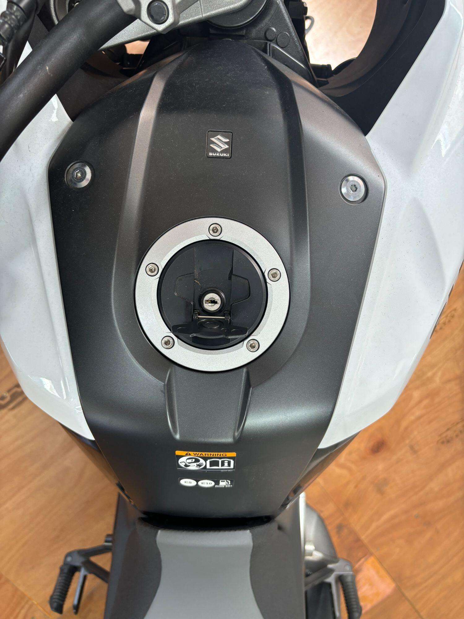 2020 SUZUKI DL 2020 SUZUKI DL