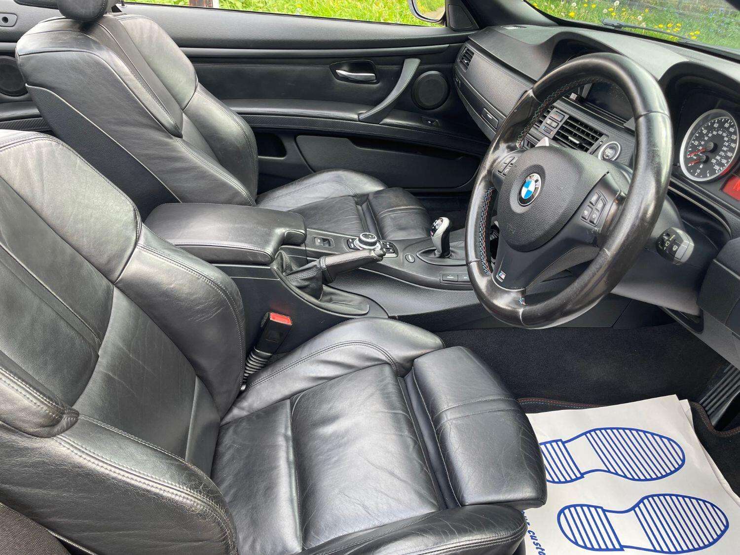 2011 BMW 3 SERIES 2011 BMW 3 SERIES