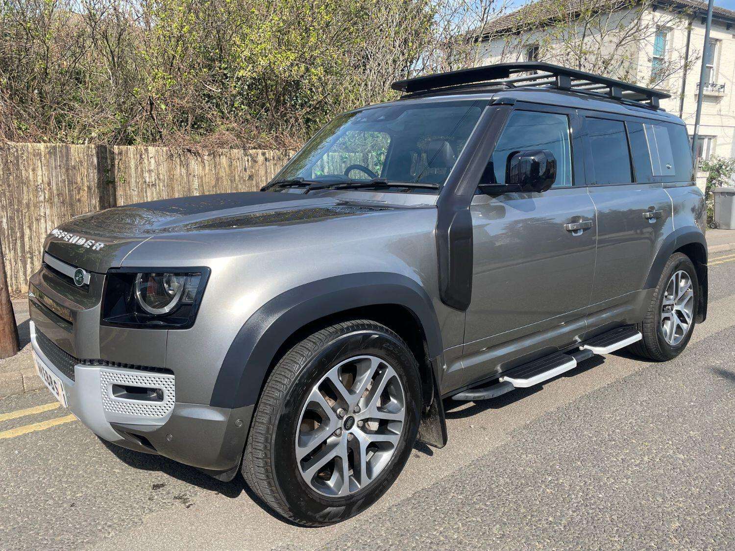 2022 LAND ROVER DEFENDER 110 2022 LAND ROVER DEFENDER 110