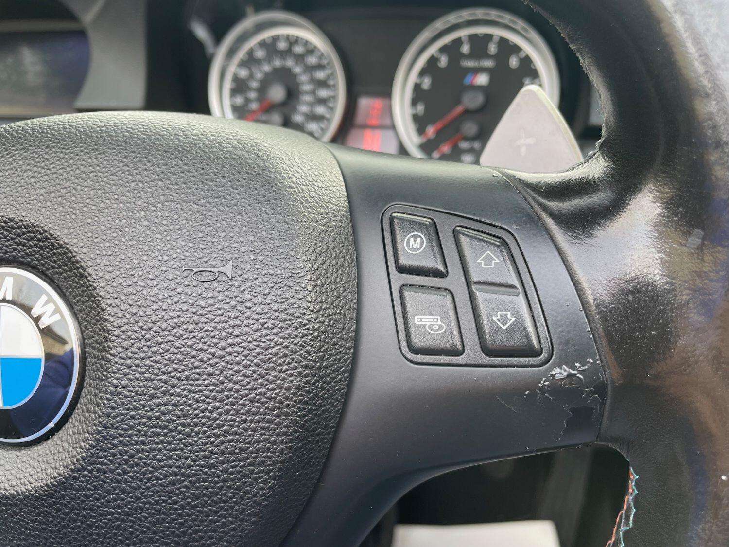 2011 BMW 3 SERIES 2011 BMW 3 SERIES