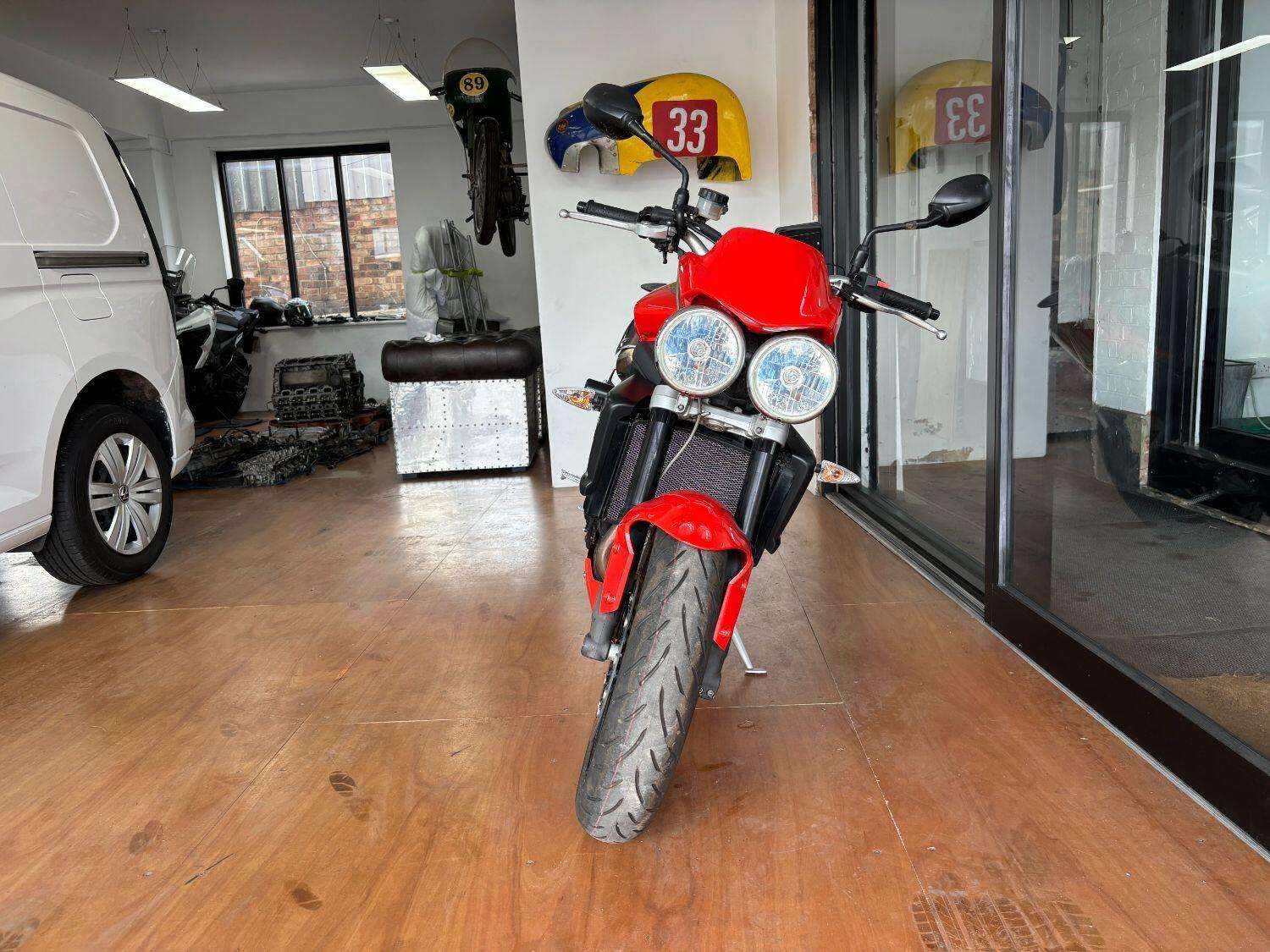 2009 TRIUMPH STREET TRIPLE 675 2009 TRIUMPH STREET TRIPLE 675