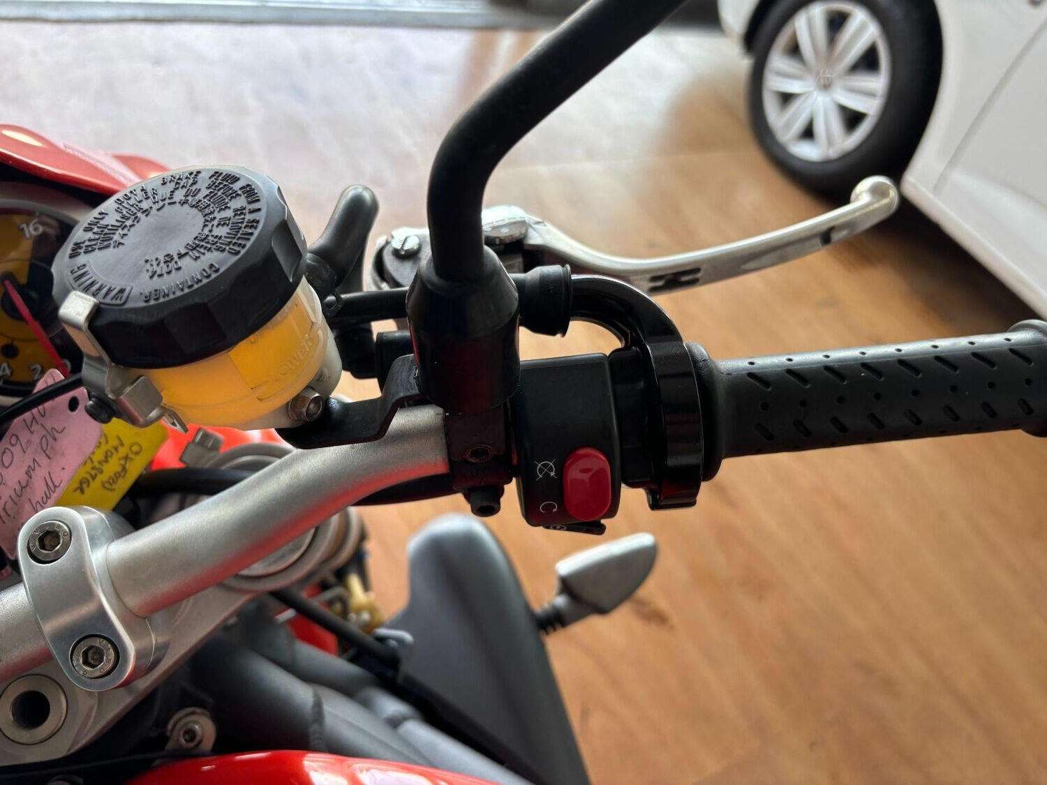 2009 TRIUMPH STREET TRIPLE 675 2009 TRIUMPH STREET TRIPLE 675