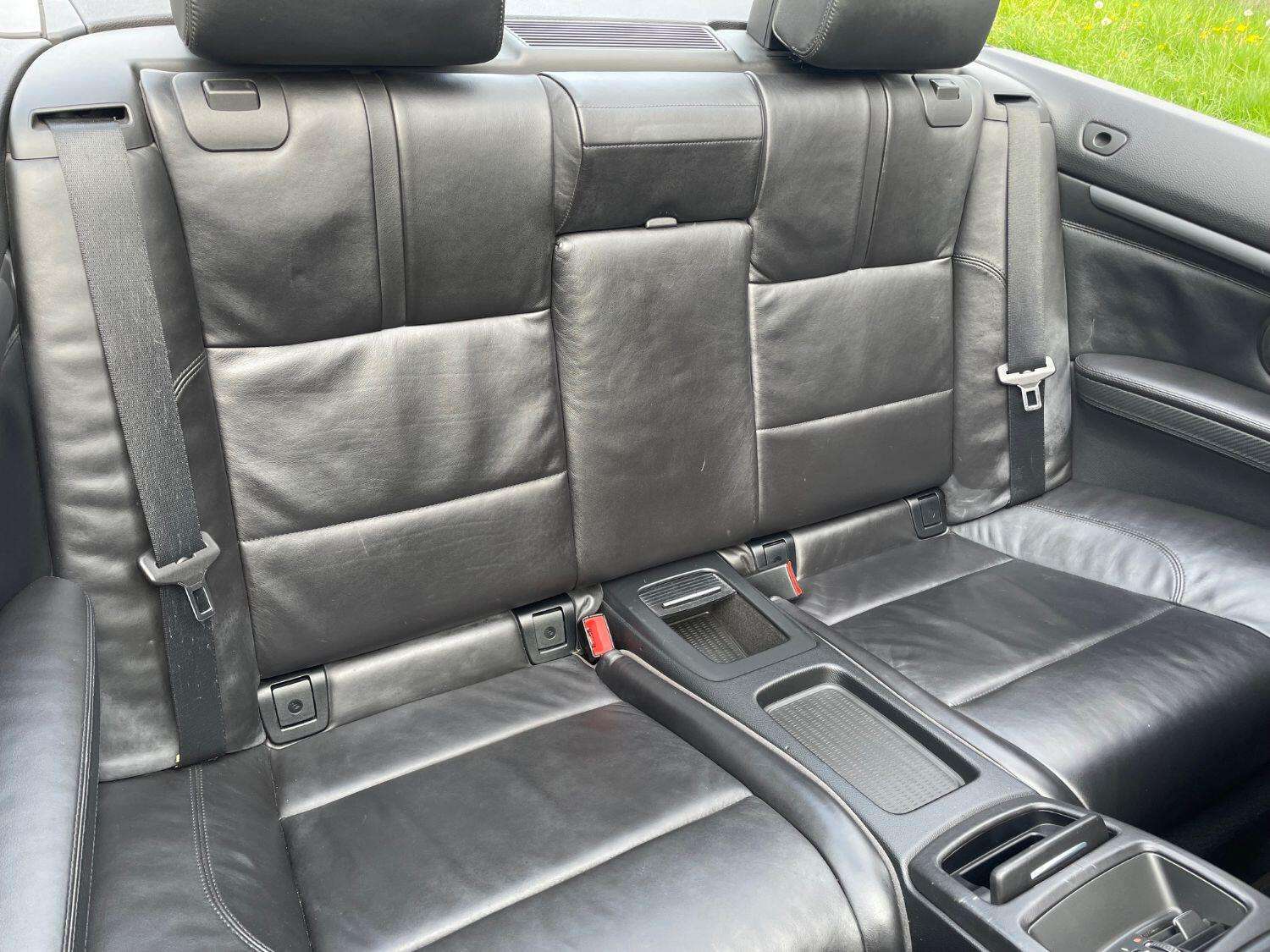 2011 BMW 3 SERIES 2011 BMW 3 SERIES