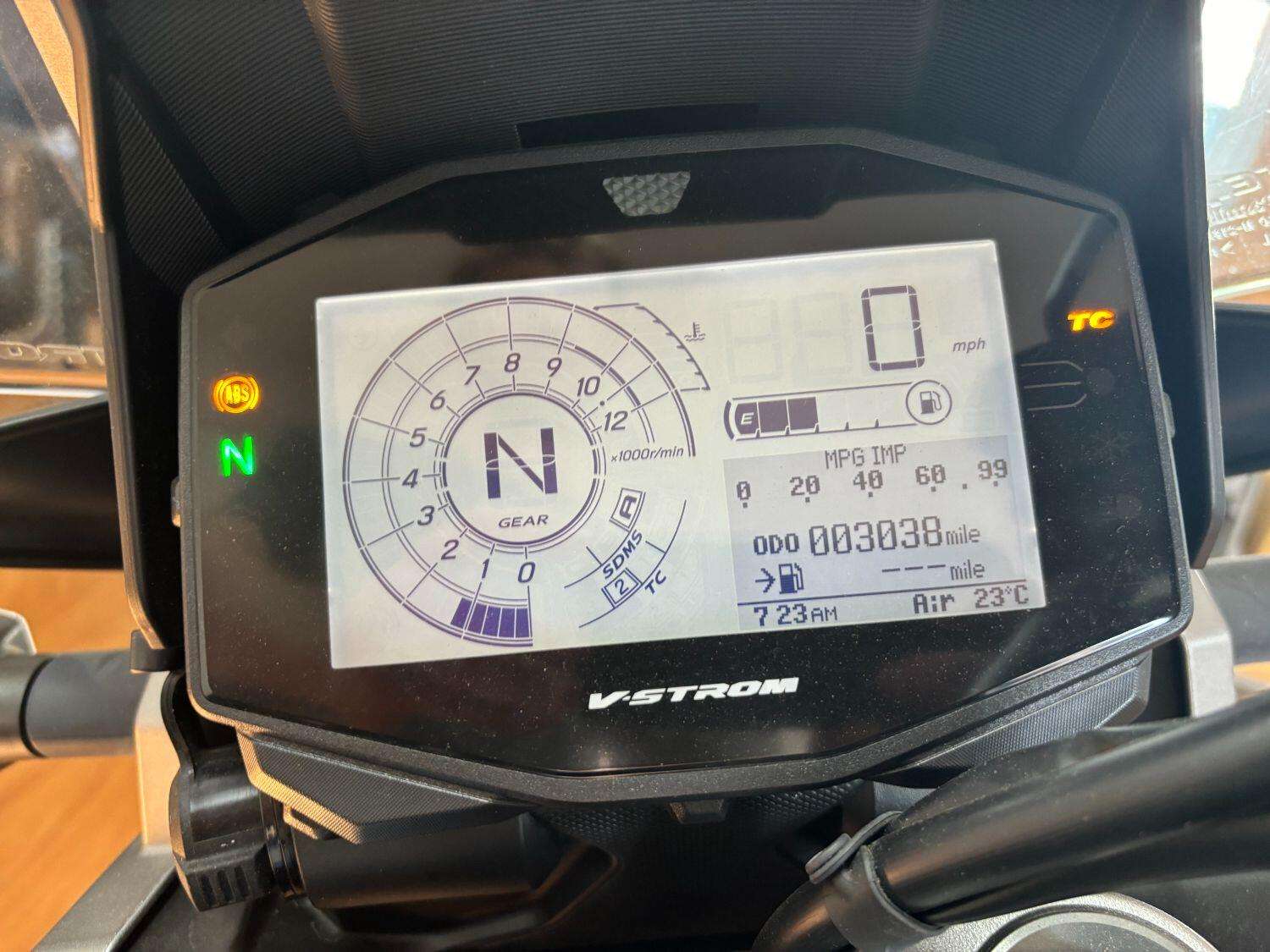 2020 SUZUKI DL 2020 SUZUKI DL