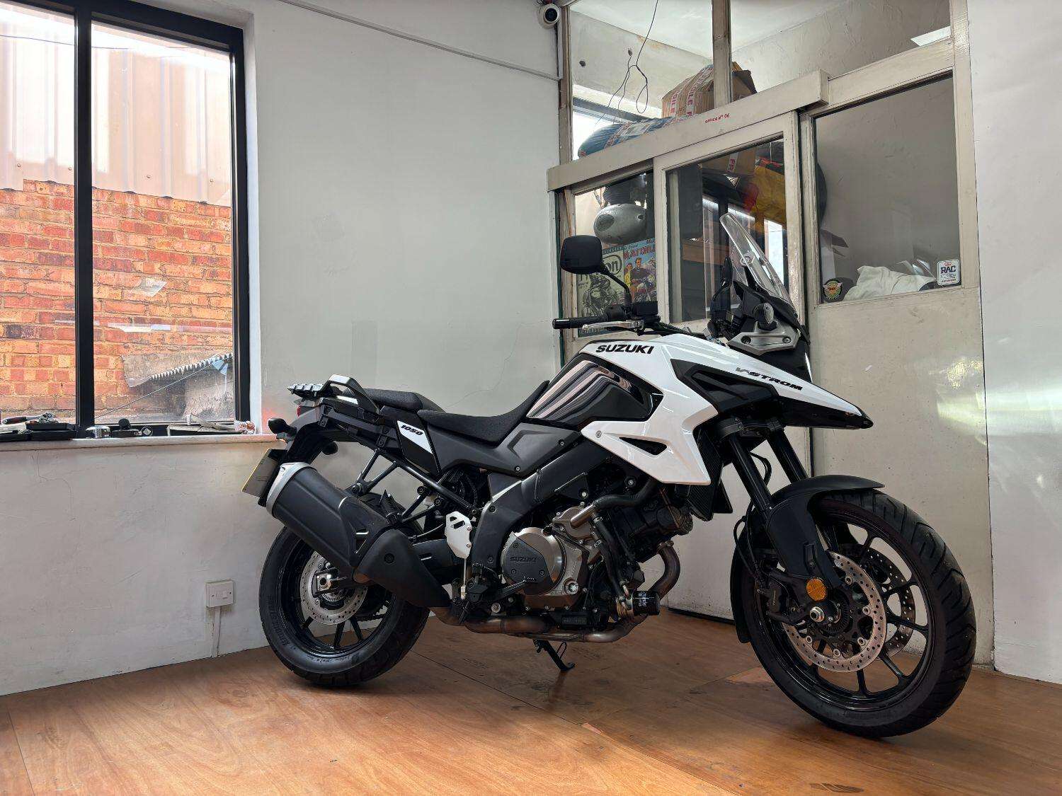 2020 SUZUKI DL 2020 SUZUKI DL