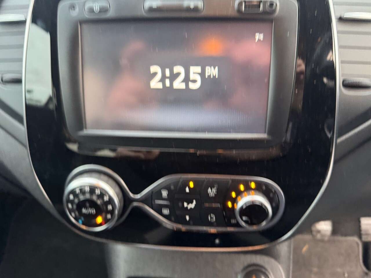 2017 RENAULT CAPTUR 2017 RENAULT CAPTUR