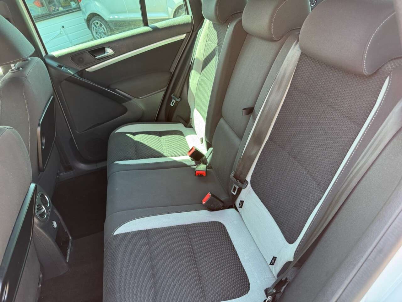 2014 VOLKSWAGEN TIGUAN 2014 VOLKSWAGEN TIGUAN