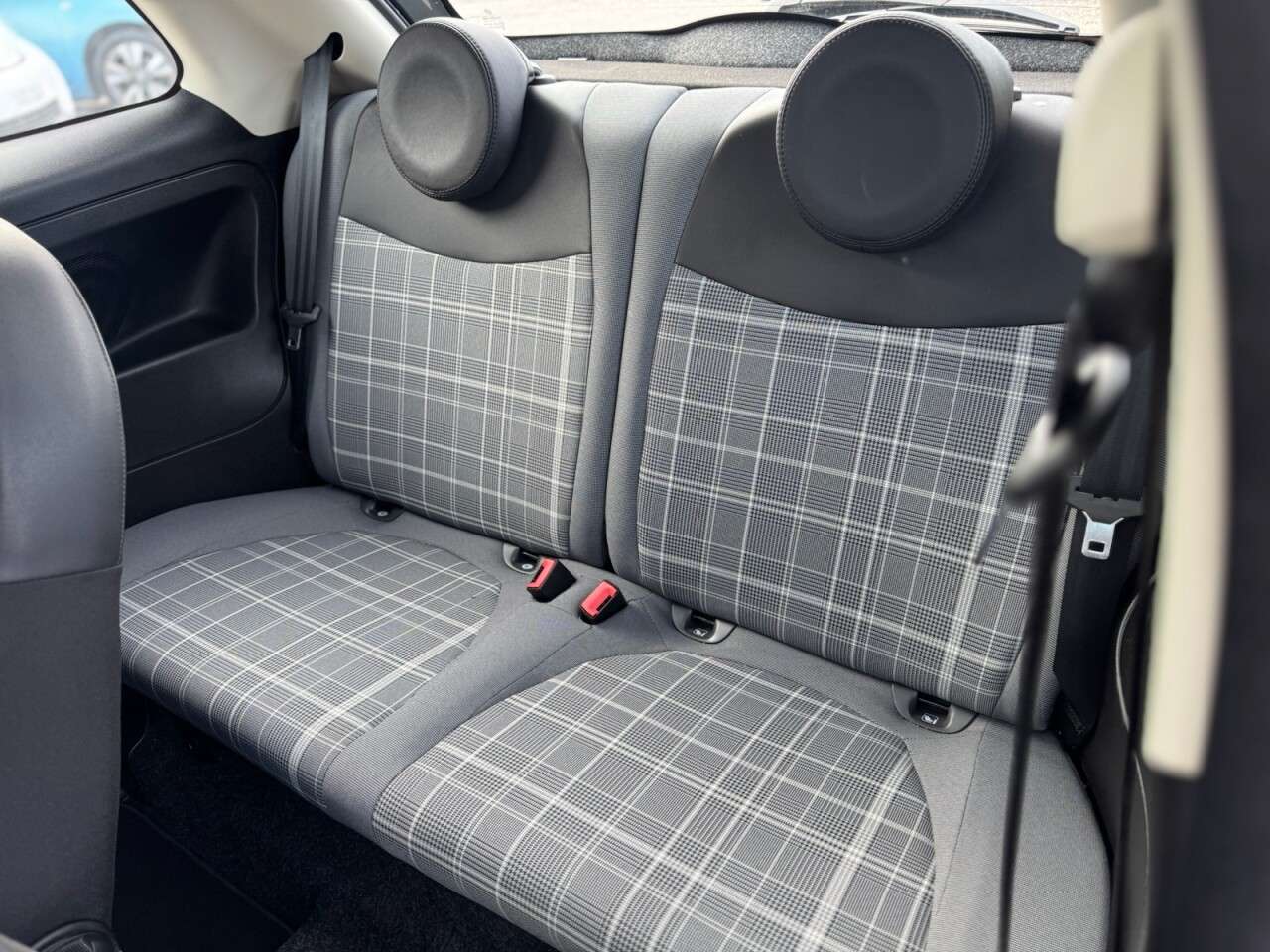 2018 FIAT 500 2018 FIAT 500