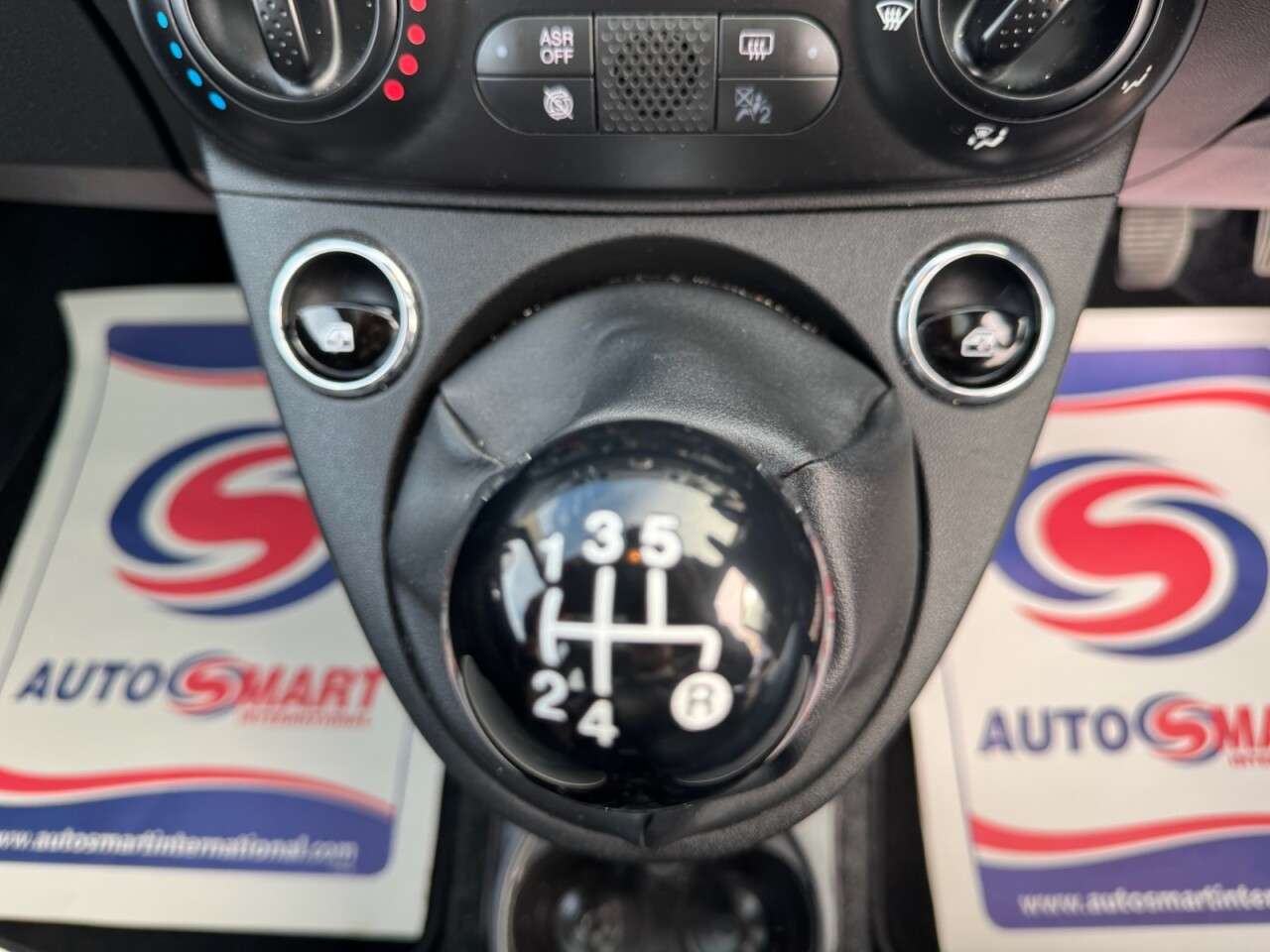 2018 FIAT 500 2018 FIAT 500