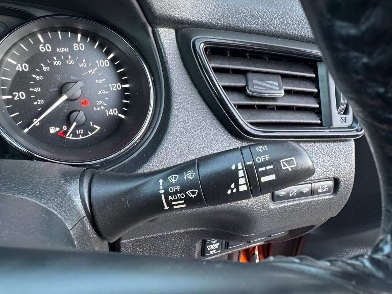 2018 NISSAN X-TRAIL 2018 NISSAN X-TRAIL