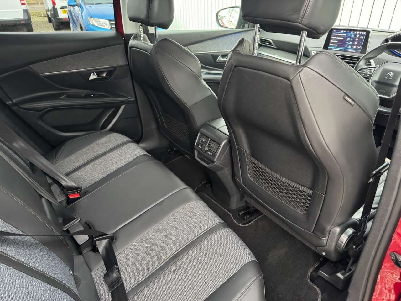 2018 PEUGEOT 3008 2018 PEUGEOT 3008