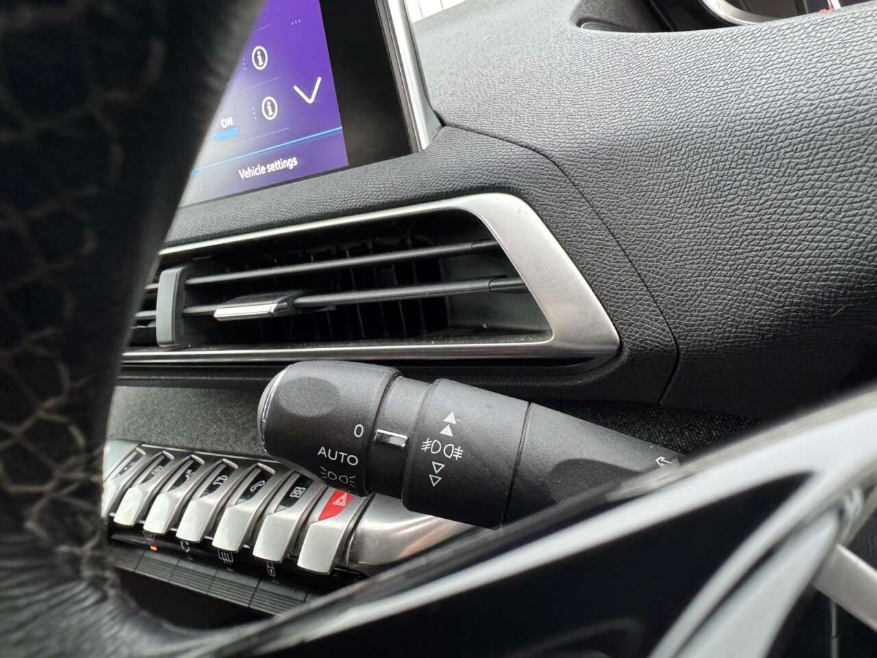 2018 PEUGEOT 3008 2018 PEUGEOT 3008