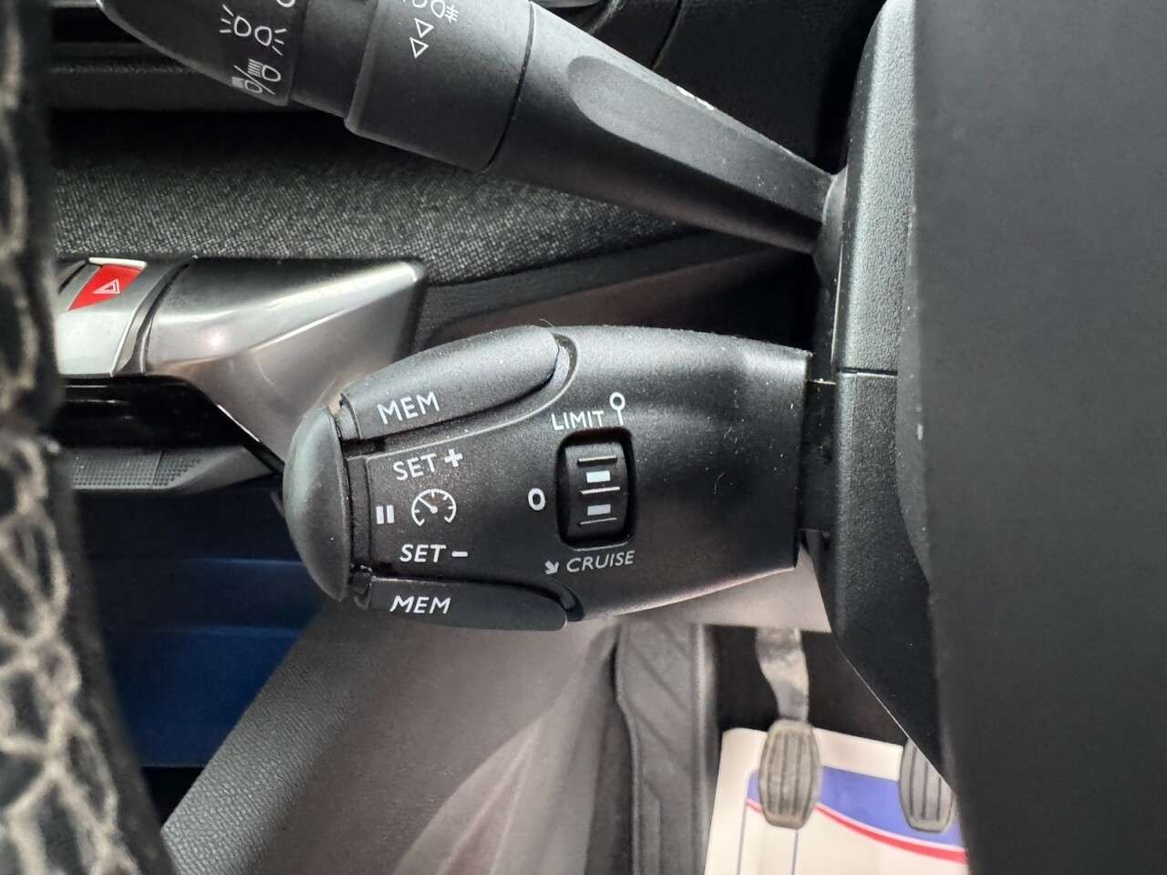 2018 PEUGEOT 3008 2018 PEUGEOT 3008