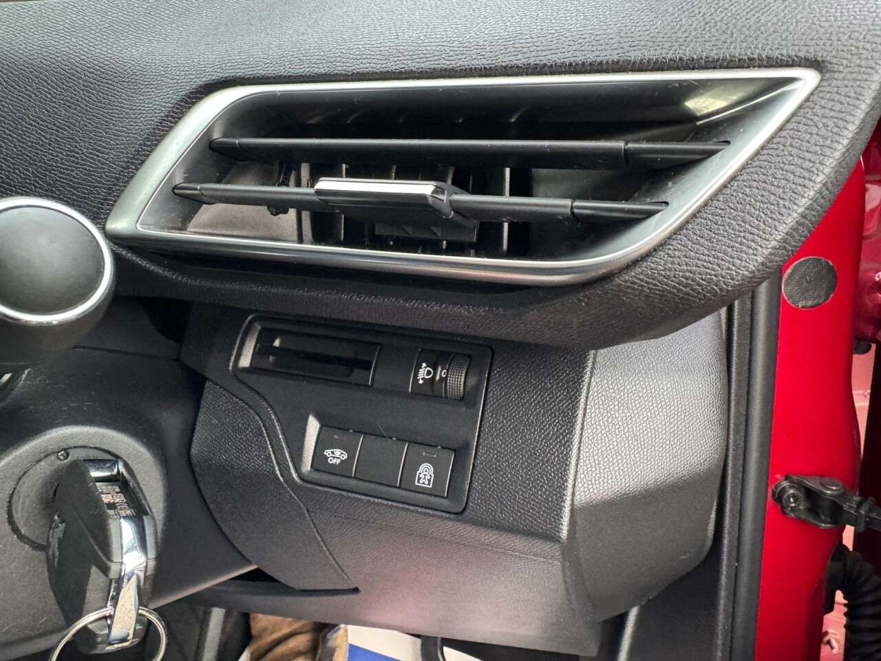 2018 PEUGEOT 3008 2018 PEUGEOT 3008