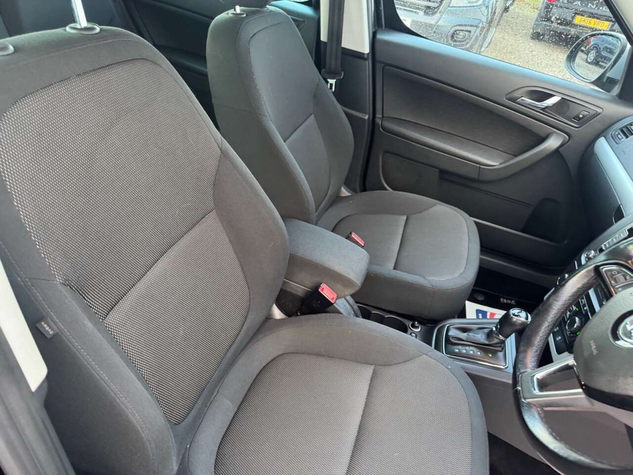 2014 SKODA YETI 2014 SKODA YETI