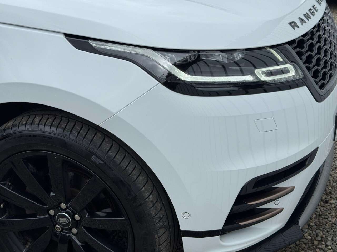 2018 LAND ROVER RANGE ROVER VELAR 2018 LAND ROVER RANGE ROVER VELAR