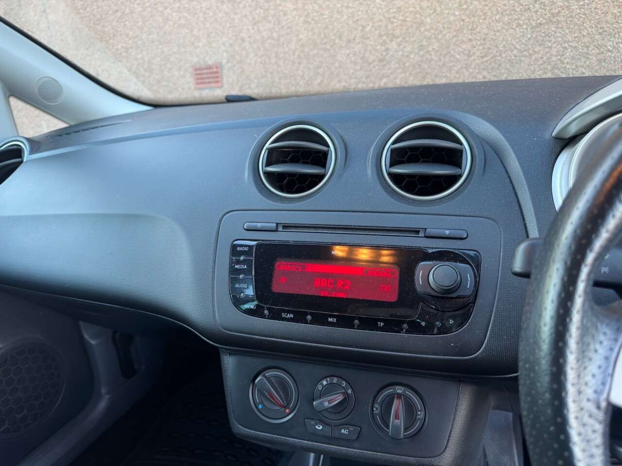 2010 SEAT IBIZA 2010 SEAT IBIZA