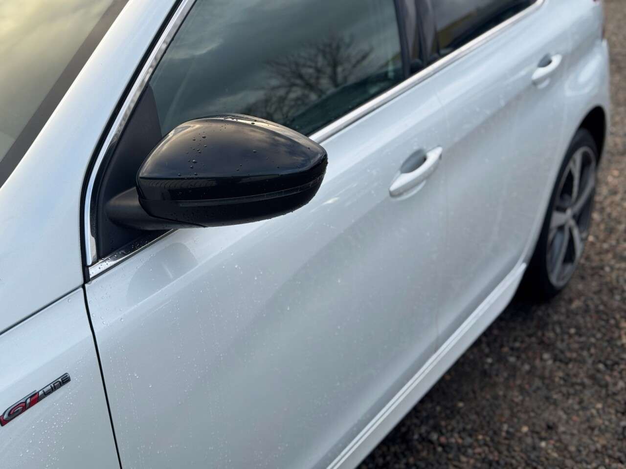 2017 PEUGEOT 308 2017 PEUGEOT 308