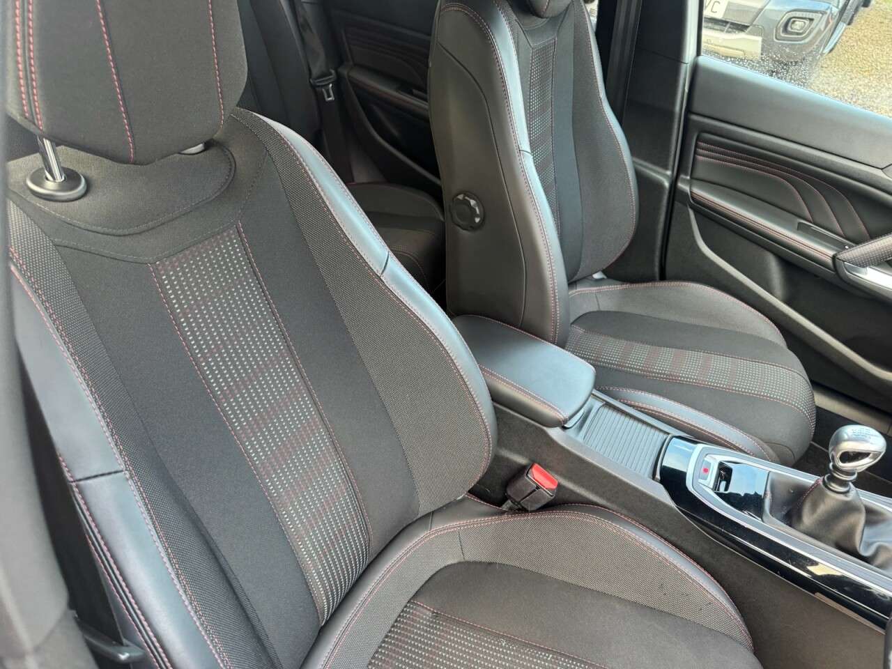 2017 PEUGEOT 308 2017 PEUGEOT 308