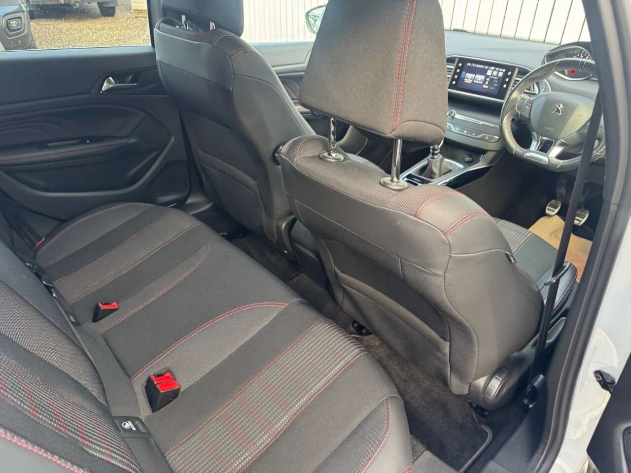 2017 PEUGEOT 308 2017 PEUGEOT 308