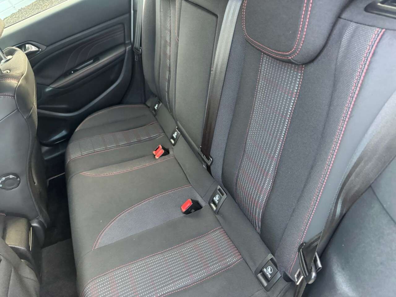 2017 PEUGEOT 308 2017 PEUGEOT 308