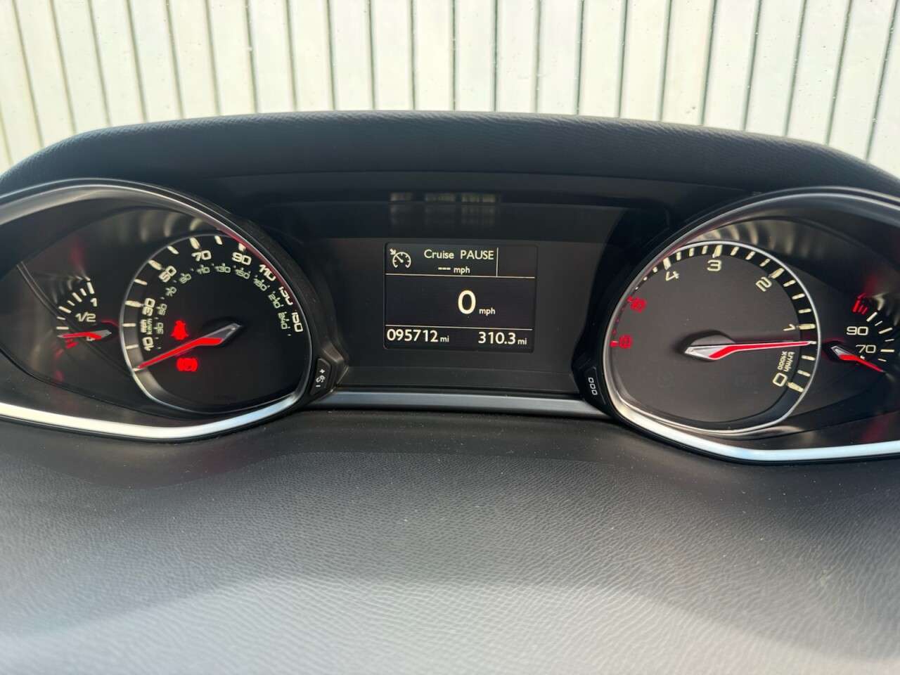 2017 PEUGEOT 308 2017 PEUGEOT 308