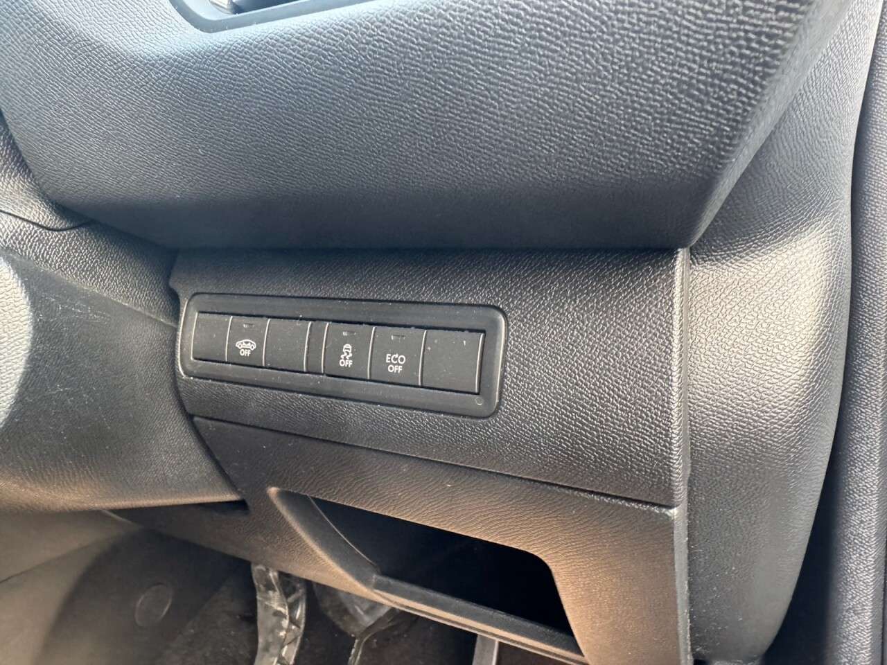 2017 PEUGEOT 308 2017 PEUGEOT 308