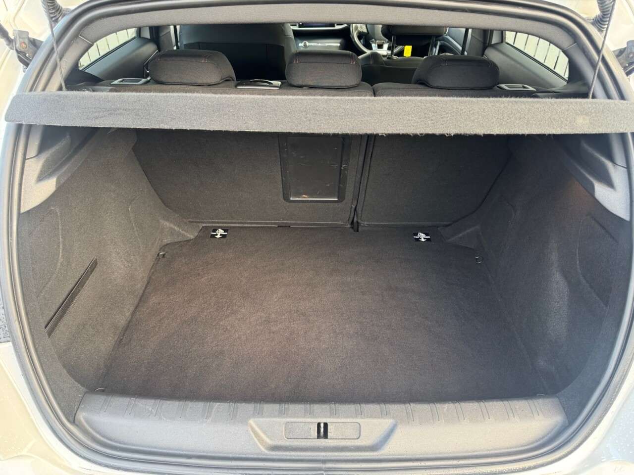 2017 PEUGEOT 308 2017 PEUGEOT 308