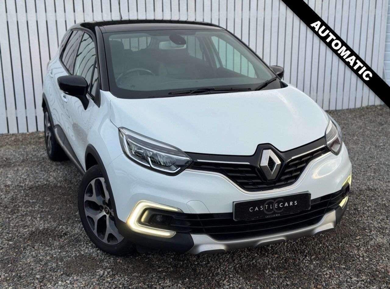 A 2018 RENAULT CAPTUR 1.2 TCe ENERGY Signature X Nav SUV 5dr Petrol EDC Euro 6 (s/s) (120 ps) A 2018 RENAULT CAPTUR 1.2 TCe ENERGY Signature X Nav SUV 5dr Petrol EDC Euro 6 (s/s) (120 ps)