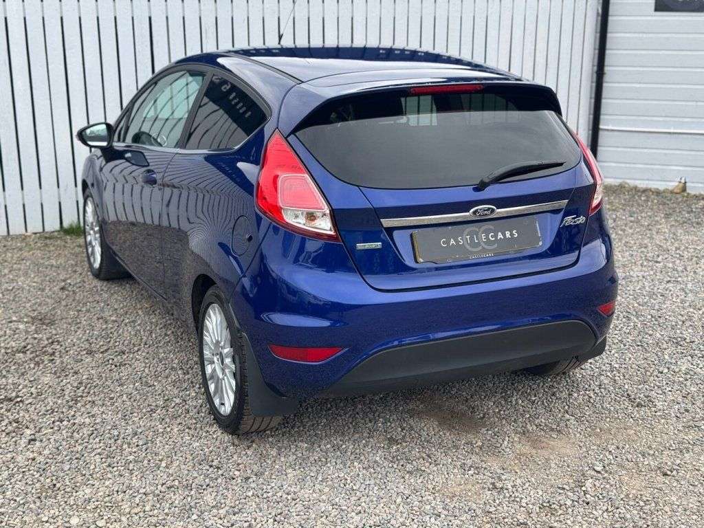 A 2014 FORD FIESTA 1.0T EcoBoost Titanium Hatchback 3dr Petrol Manual Euro 5 (s/s) (100 ps) A 2014 FORD FIESTA 1.0T EcoBoost Titanium Hatchback 3dr Petrol Manual Euro 5 (s/s) (100 ps)