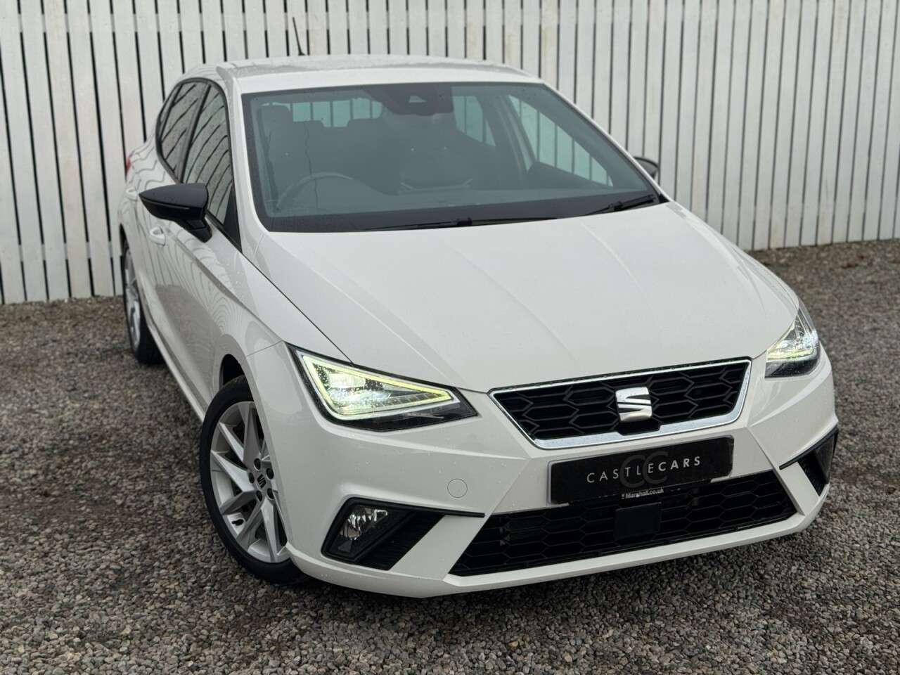 A 2022 SEAT IBIZA 1.0 TSI FR Hatchback 5dr Petrol Manual Euro 6 (s/s) (95 ps) A 2022 SEAT IBIZA 1.0 TSI FR Hatchback 5dr Petrol Manual Euro 6 (s/s) (95 ps)
