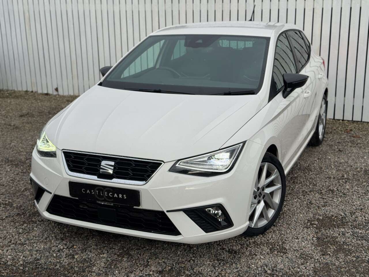 A 2022 SEAT IBIZA 1.0 TSI FR Hatchback 5dr Petrol Manual Euro 6 (s/s) (95 ps) A 2022 SEAT IBIZA 1.0 TSI FR Hatchback 5dr Petrol Manual Euro 6 (s/s) (95 ps)
