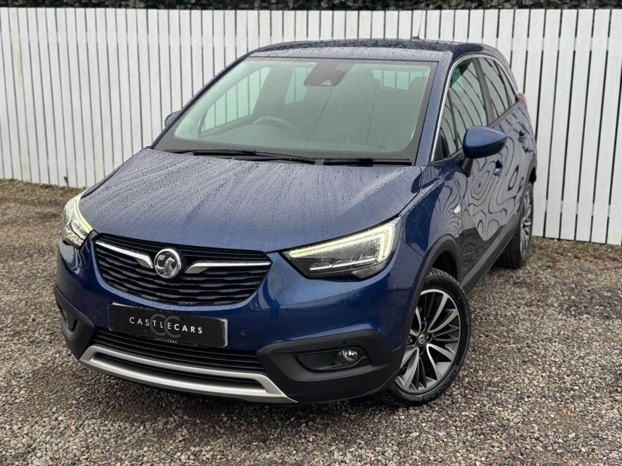 A 2020 VAUXHALL CROSSLAND X 1.5 Turbo D Elite Nav SUV 5dr Diesel Auto Euro 6 (s/s) (120 ps) A 2020 VAUXHALL CROSSLAND X 1.5 Turbo D Elite Nav SUV 5dr Diesel Auto Euro 6 (s/s) (120 ps)